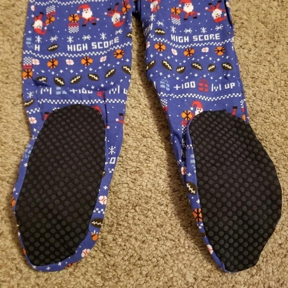 Christmas Santa Sports Boy Footed Pajamas 2T - Picture 4 of 7